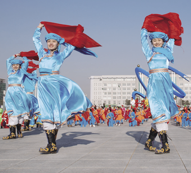 Génese e Espírito - Exposição de Arte Popular da Mongólia Interior: Memórias da Pradaria